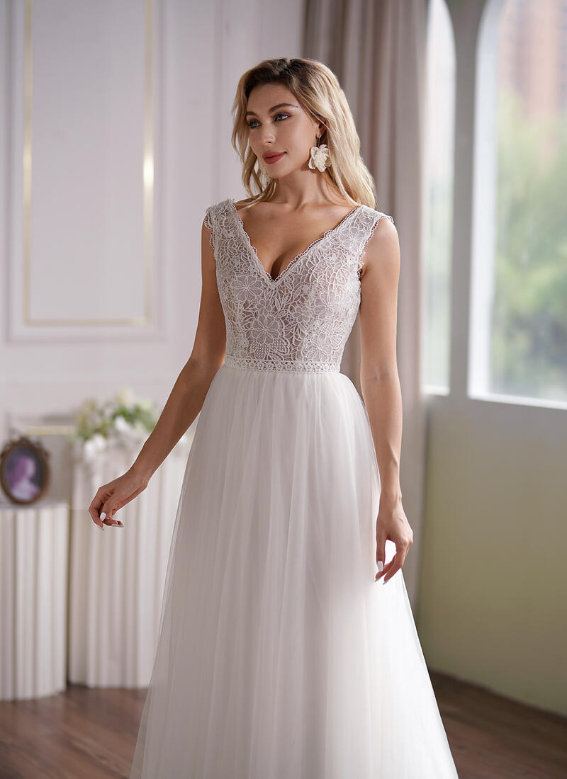 Makerry Aster Wedding Dress