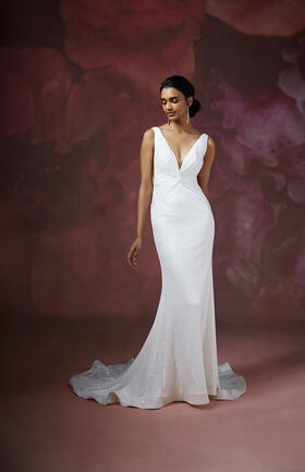 Theia CoutureDiamond