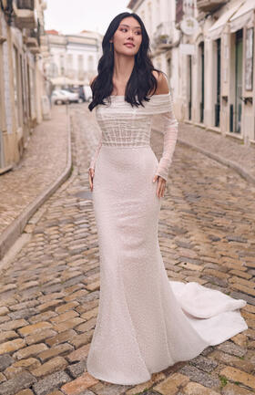 Maggie SotteroDrew