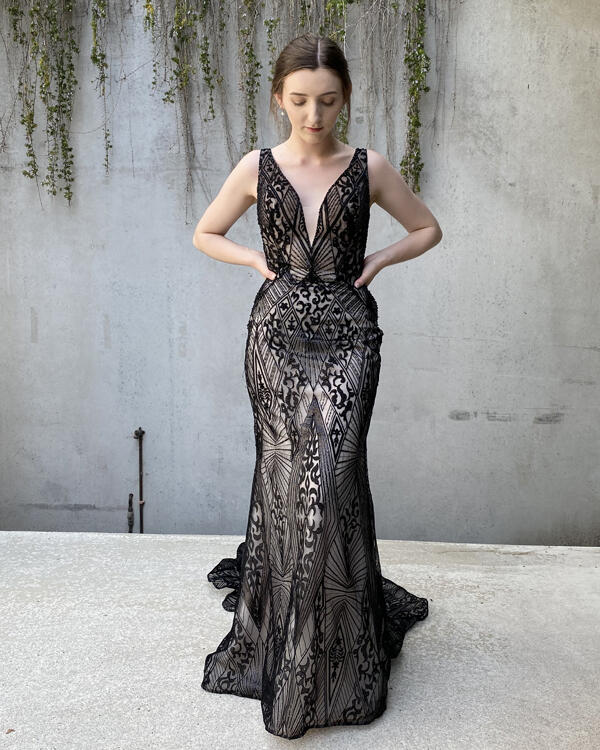 Maggie SotteroElaine