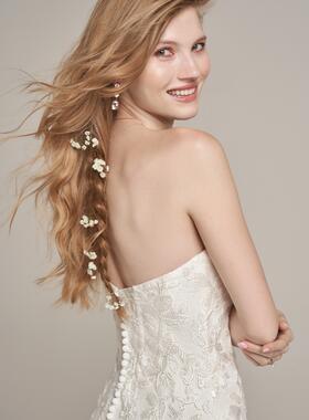 Rebecca Ingram Lily Lynette