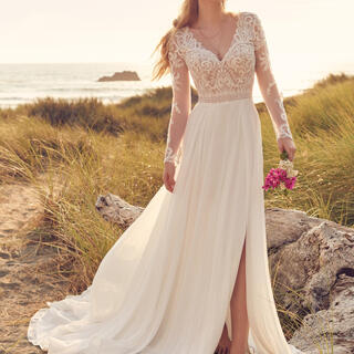 Rebecca IngramLorraine Dawn