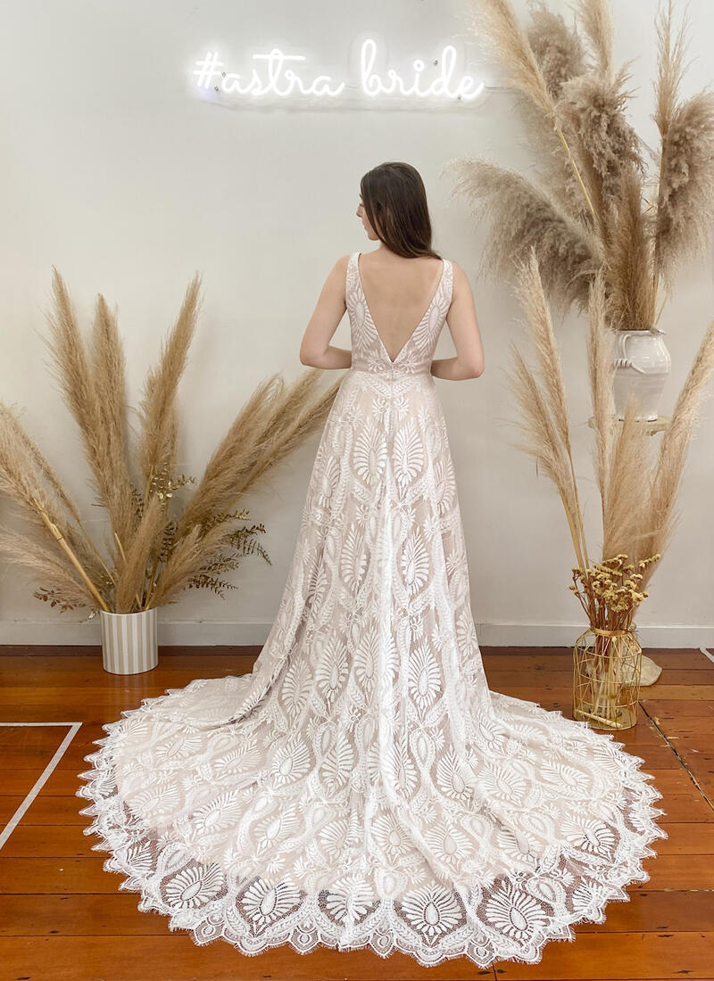 Forget Me Knot Robyn | Wedding Dress New Zealand