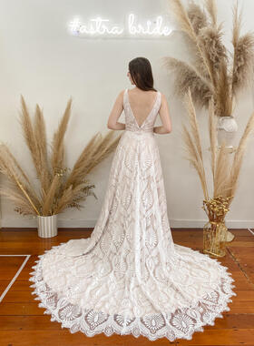 Forget Me Knot Robyn | Wedding Dress New Zealand