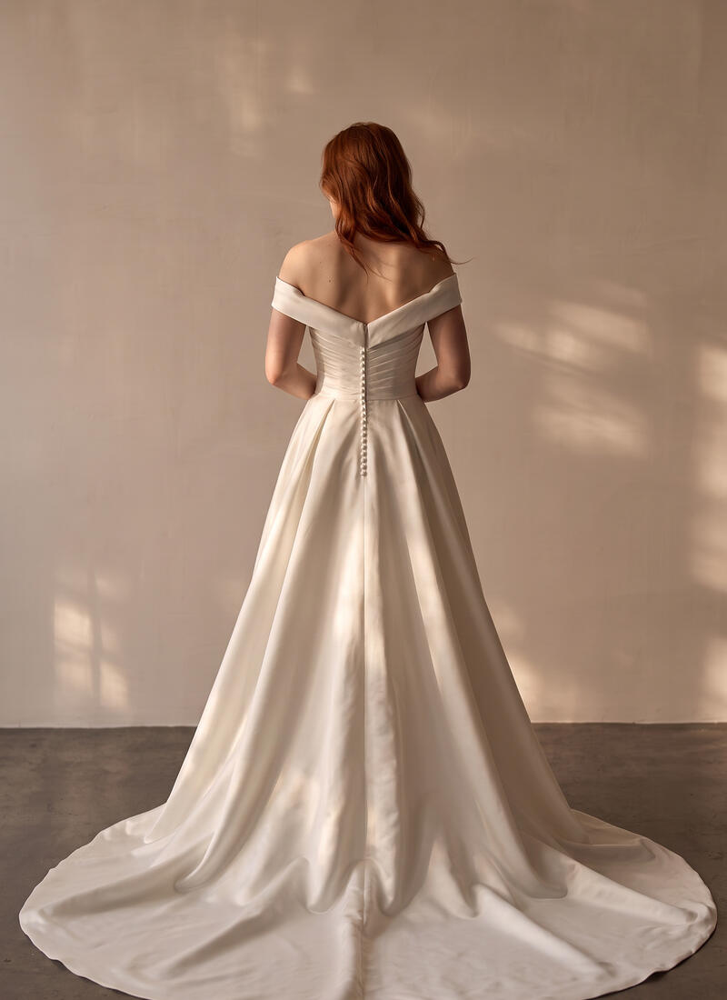 Makerry Iris Wedding Dress